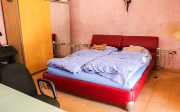 Property slide 44