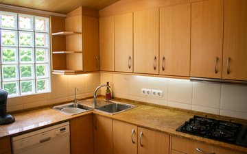 Property slide 24