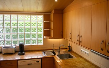 Property slide 25