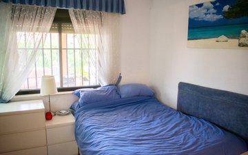 Property slide 40