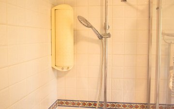 Property slide 44