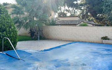 Property slide 17