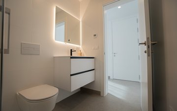 Property slide 21