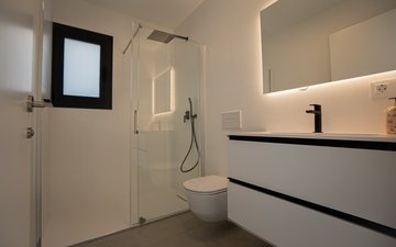 Property slide 19