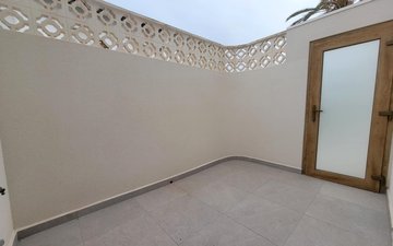 Property slide 40