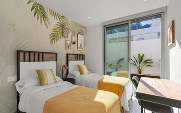 Property slide 25