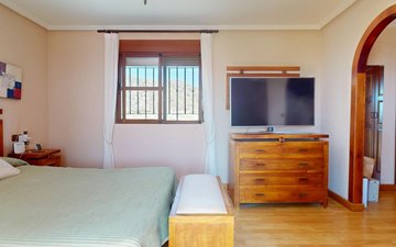 Property slide 39