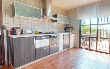 Property slide 17
