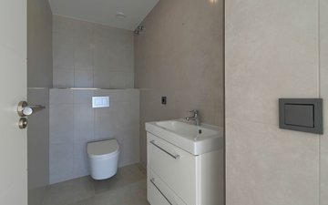 Property slide 40
