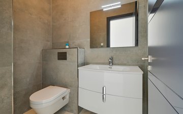 Property slide 20