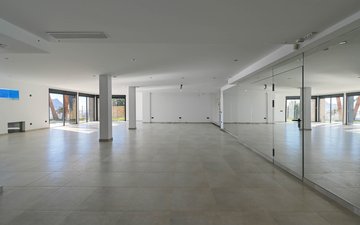 Property slide 35