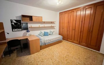 Property slide 14