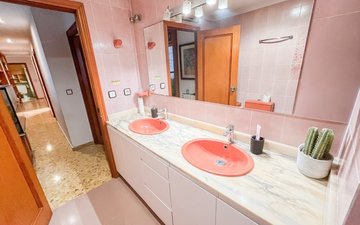 Property slide 20