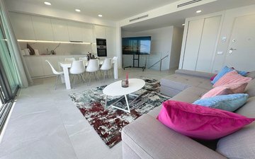 Property slide 10