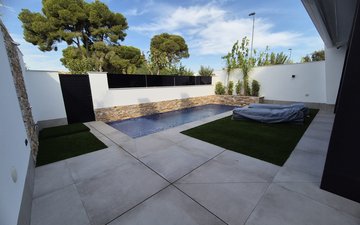 Property slide 22