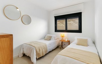 Слайд недвижимости 15