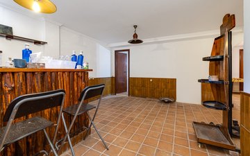 Property slide 17