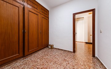 Property slide 27