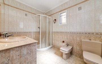 Property slide 29