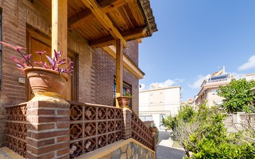 Property slide 4