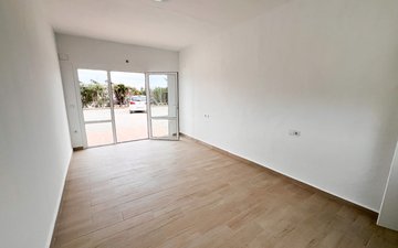 Property slide 44