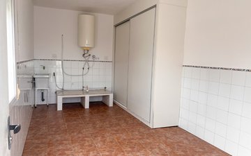 Property slide 42