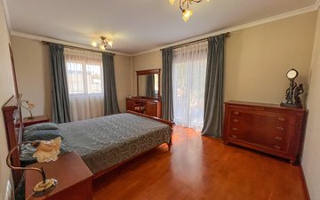Property slide 34