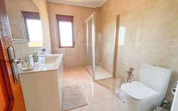 Property slide 18