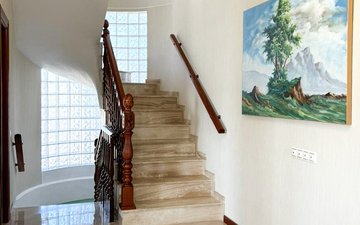 Property slide 19