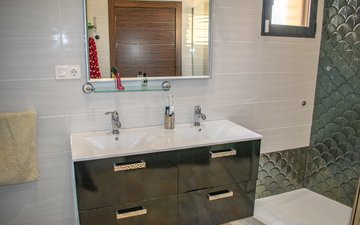 Property slide 36