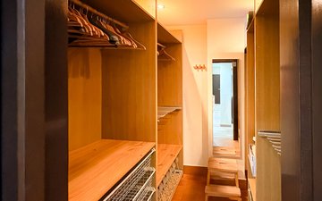 Property slide 31