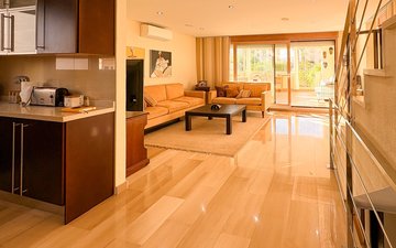 Property slide 18