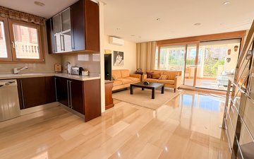 Property slide 17