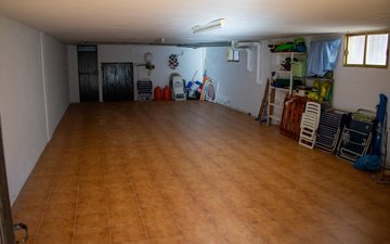 Property slide 39