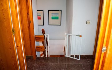 Property slide 32