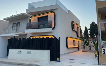Property slide 48