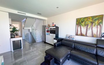 Property slide 14