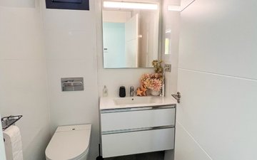 Property slide 27