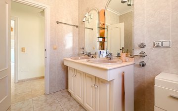 Property slide 37