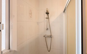Property slide 44