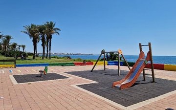 Property slide 35