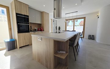 Property slide 12