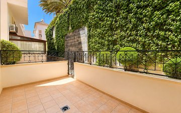 Property slide 17