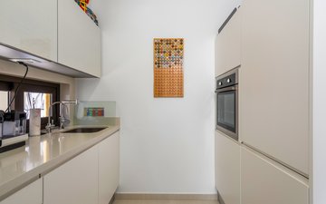 Property slide 17