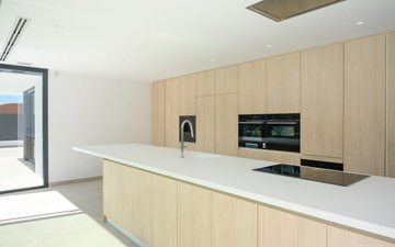 Property slide 25