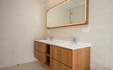 Property slide 35