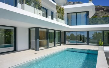 Property slide 6