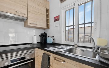 Property slide 10