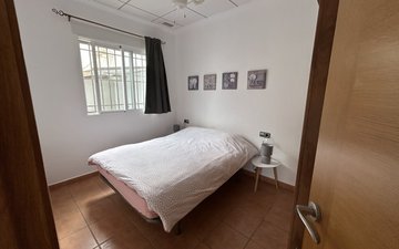Property slide 16