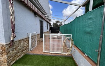 Property slide 25